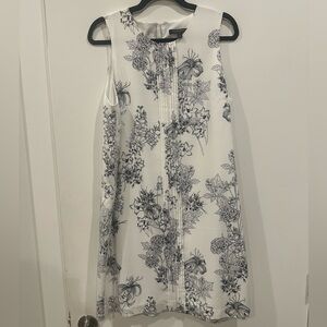 Never Worn Banana Republic Dress